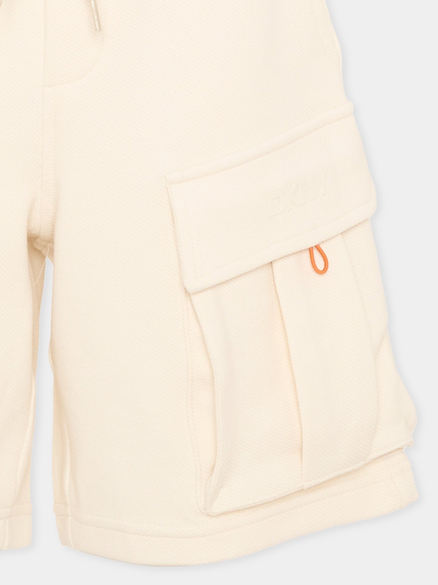 Shorts avorio per bambino con tasche cargo,Dkny,D62523 519