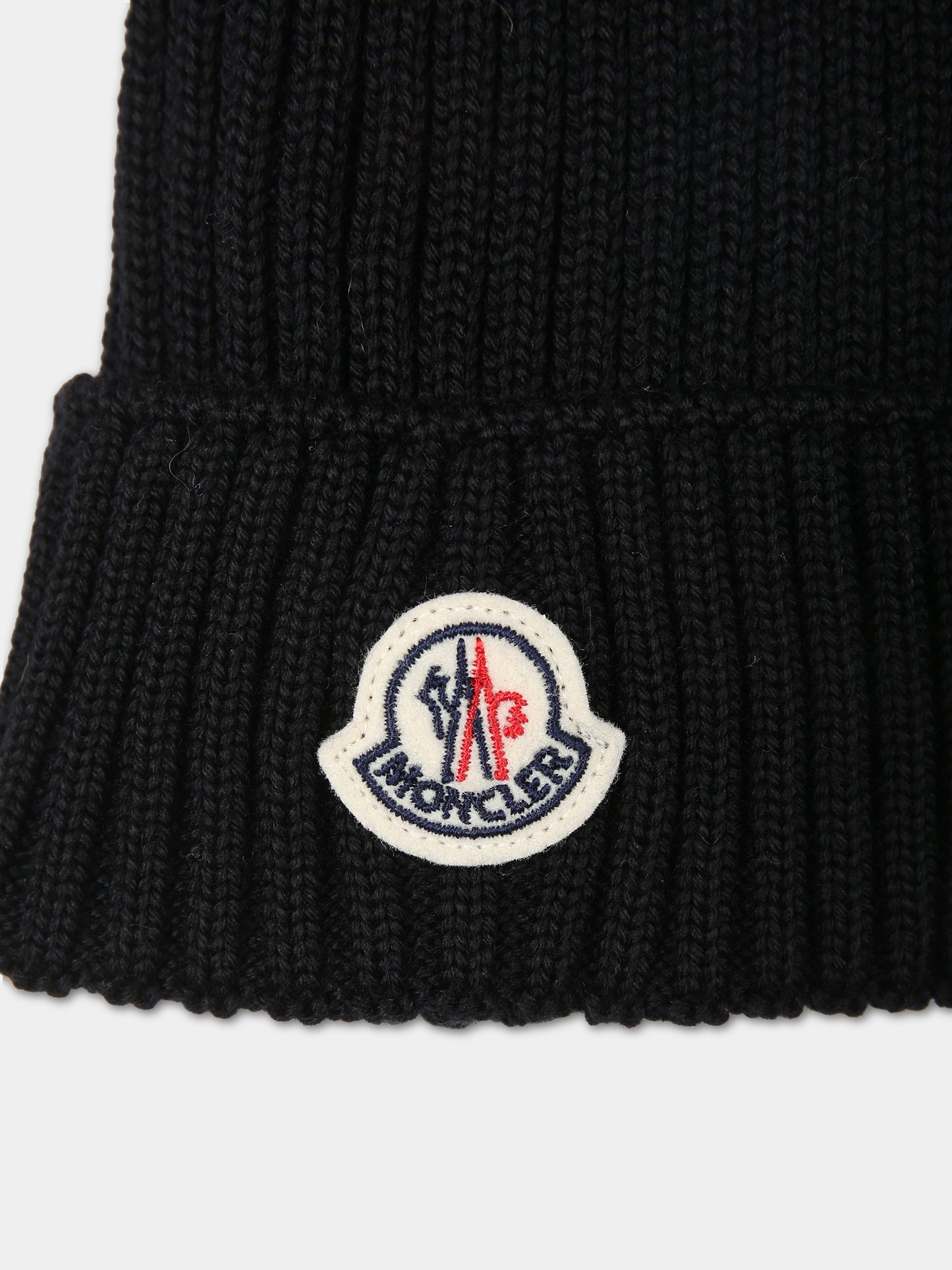 Berretto nero per bambina con logo,Moncler Kids,954 3B00018 04S01 999