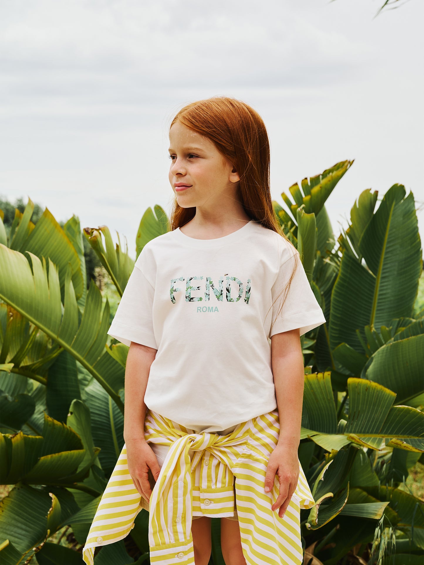 Beige shorts for girl with logo