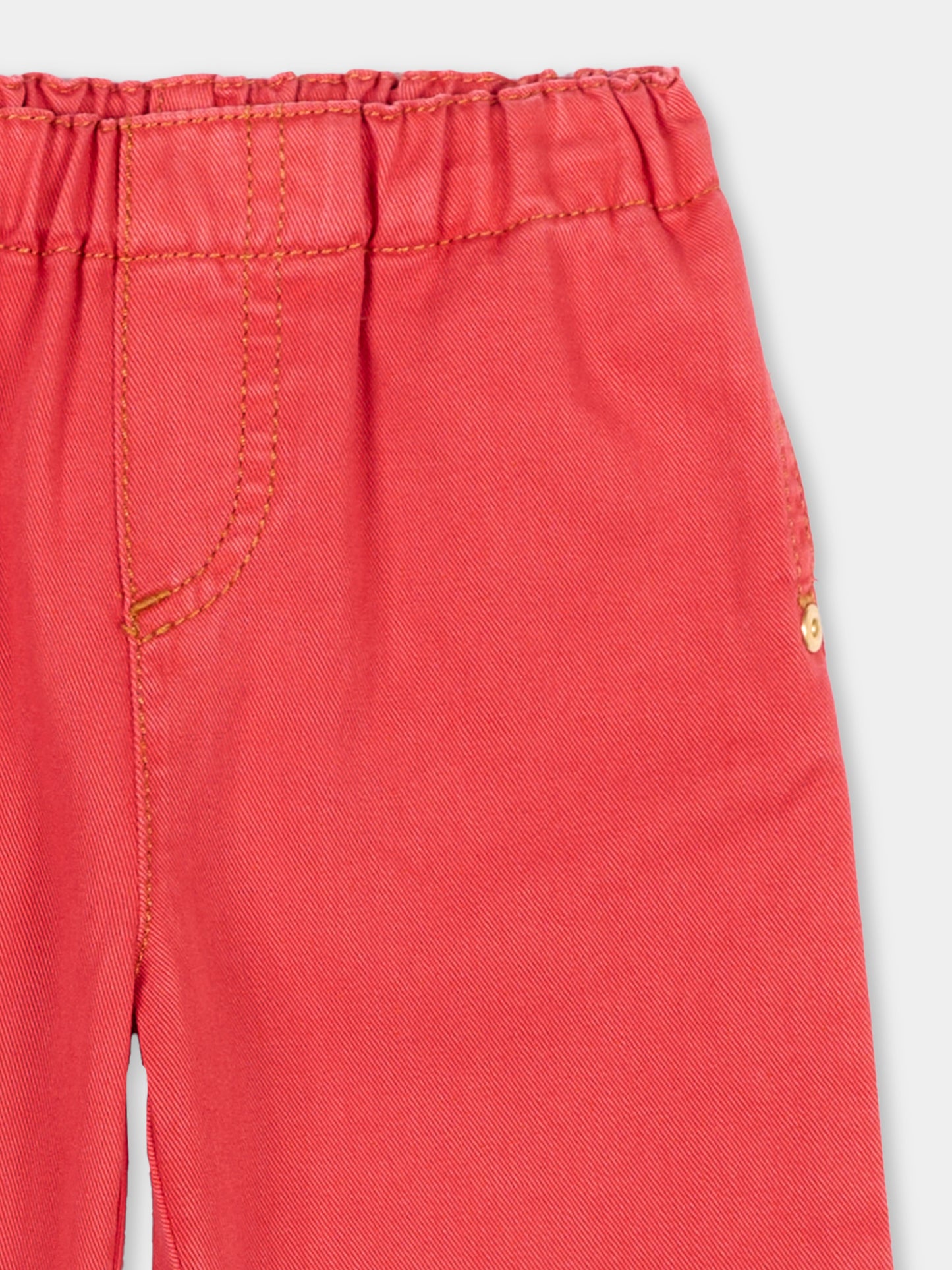 Jeans rosso per neonati con patch,Versace,1025060 1A18202 1D160