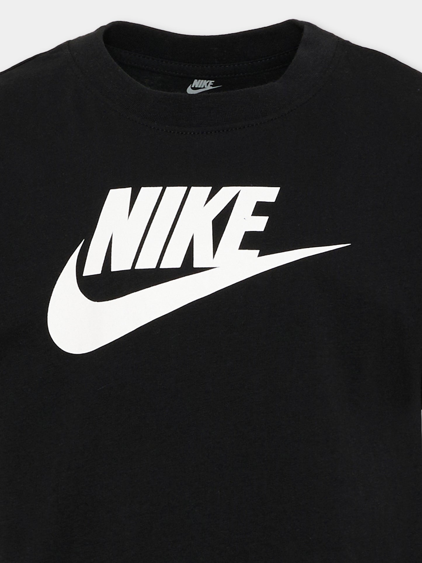 T-Shirt nera per bambina con logo,Nike,36L160 023