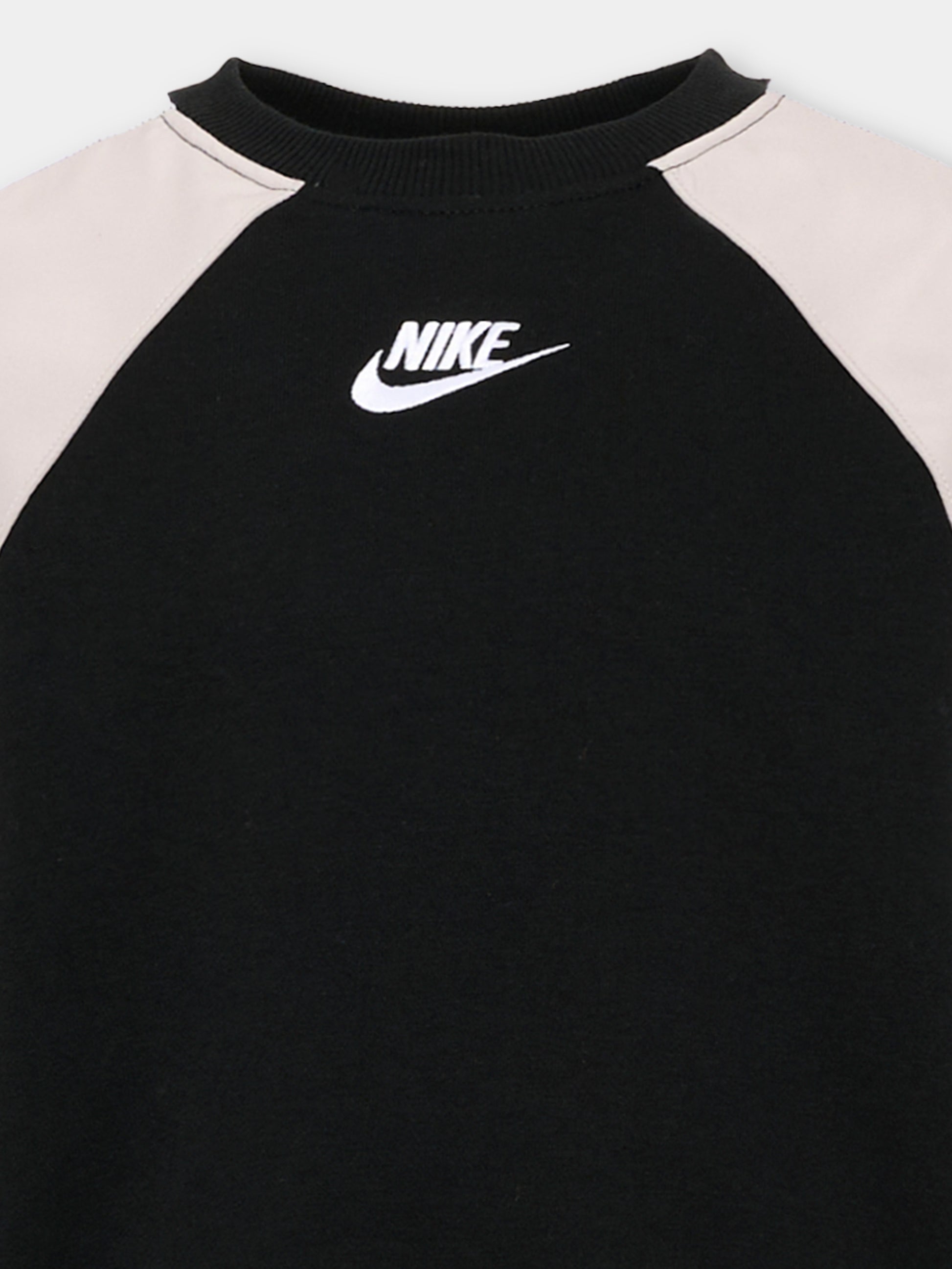 Completo sportivo lungo nero con logo per bambini,Nike,86P197 023