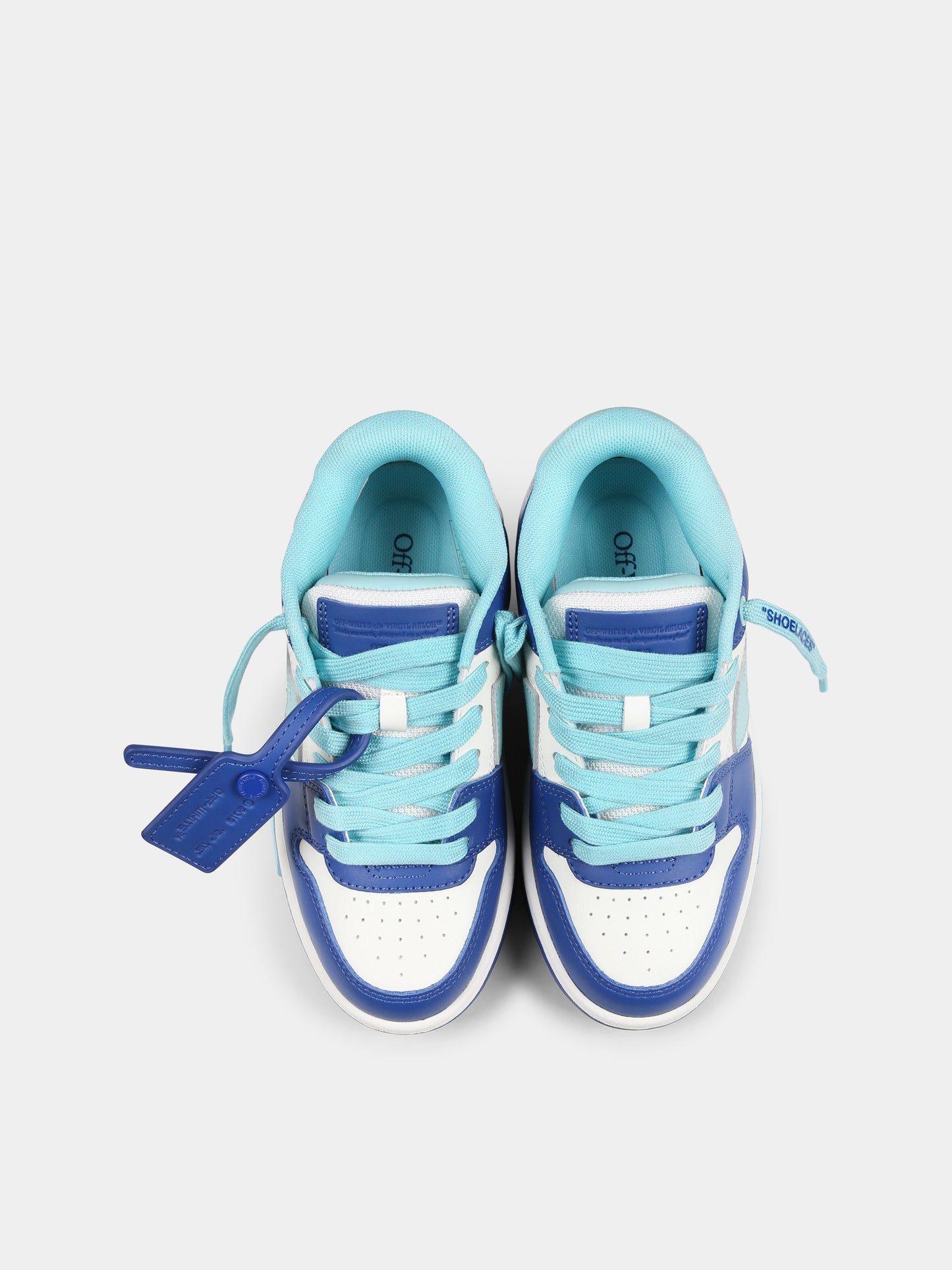 Blue sneakers for boy with arrow