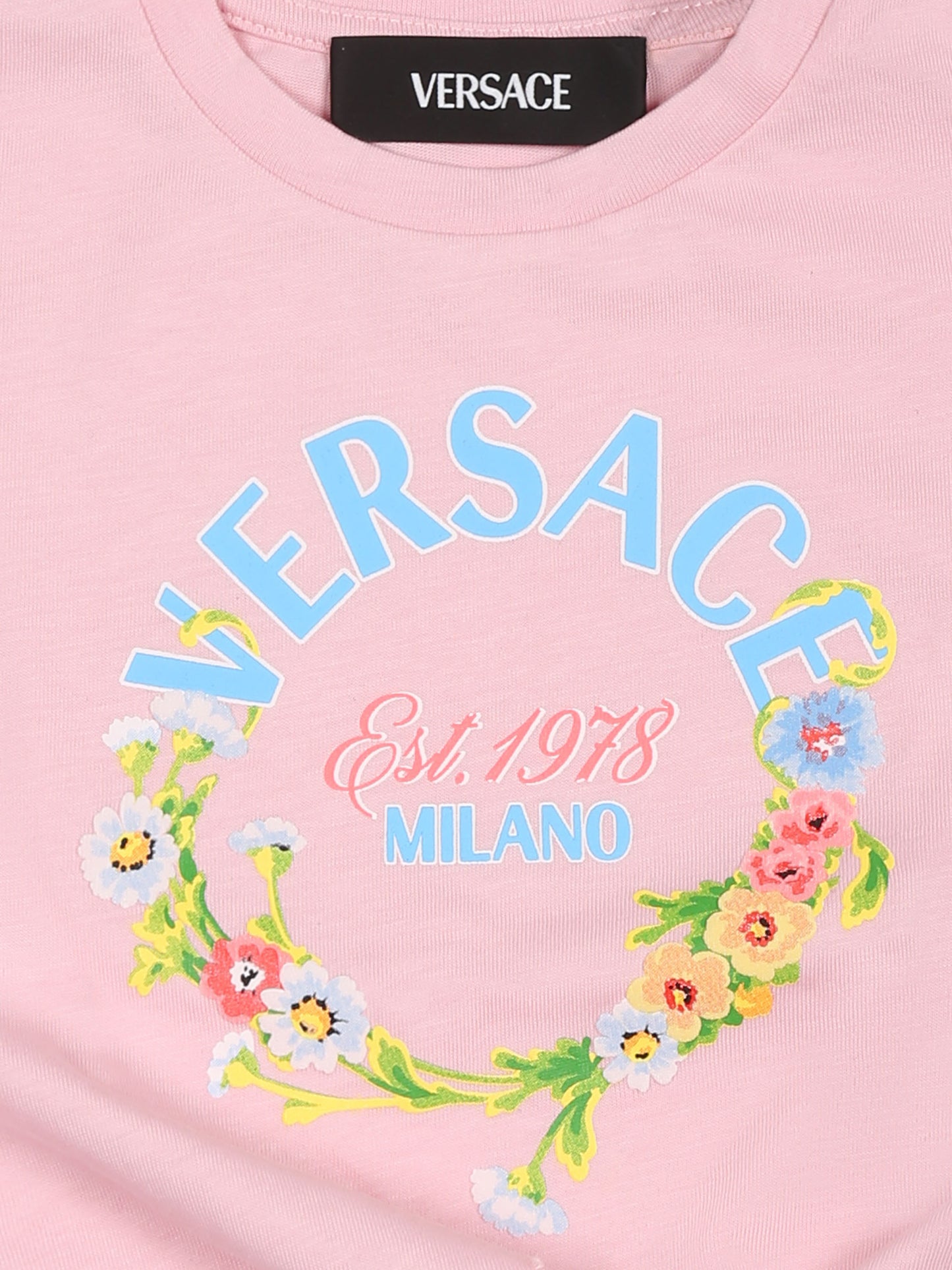 Pink t-shirt for baby girl with logo