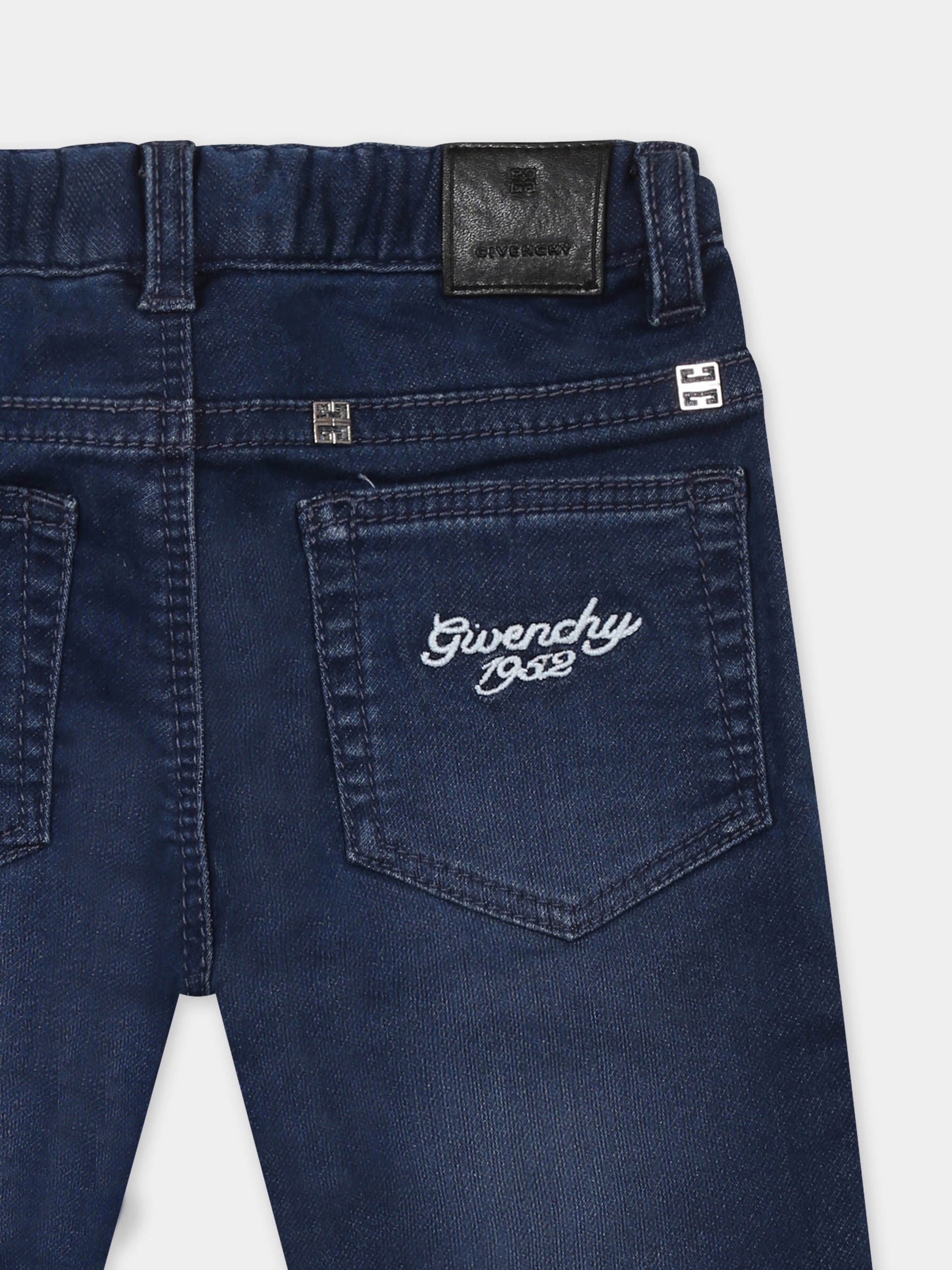 Jeans denim per neonato con logo,Givenchy Kids,H30634 Z10