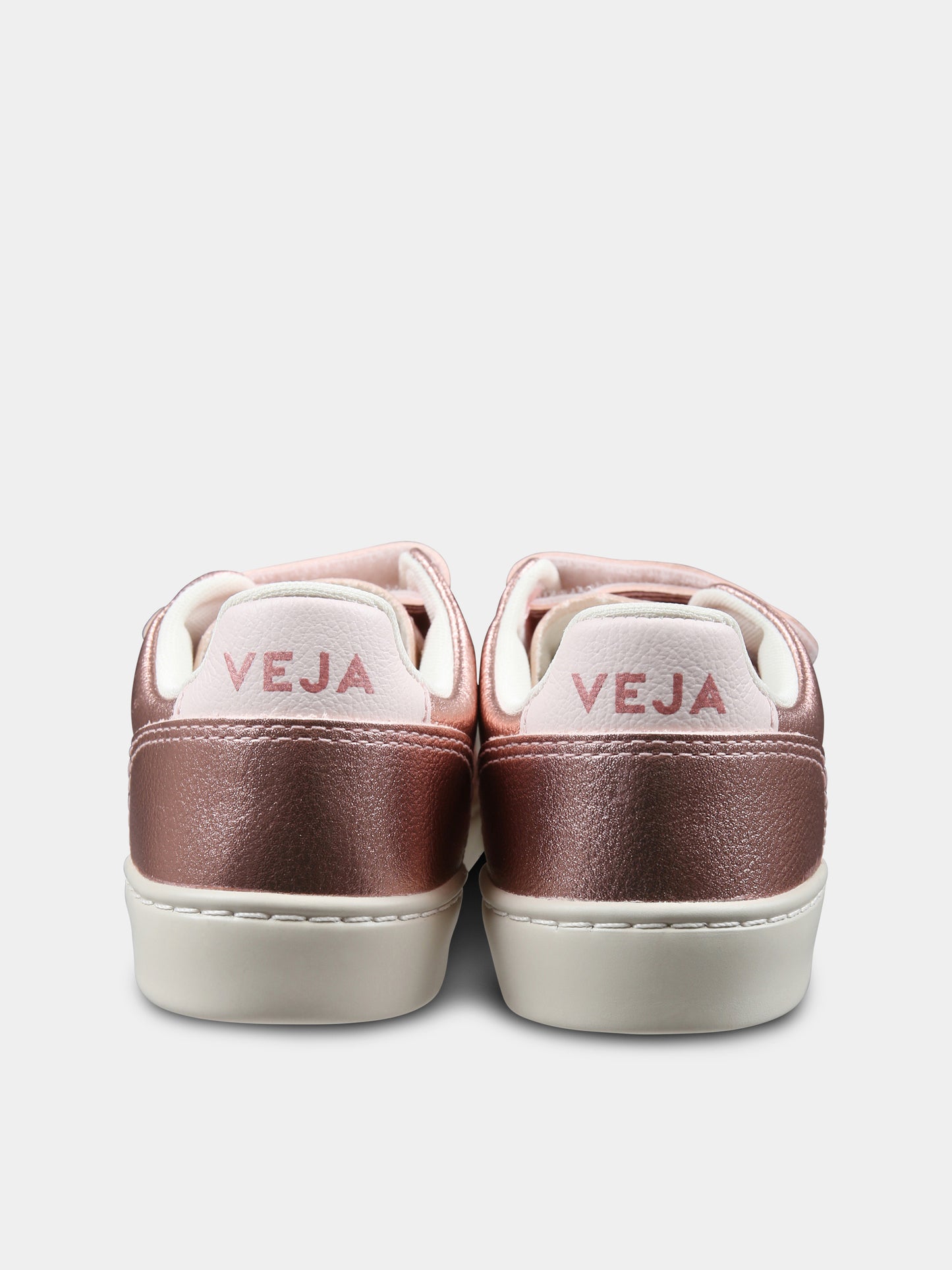 Pink sneakers for girl with logo
